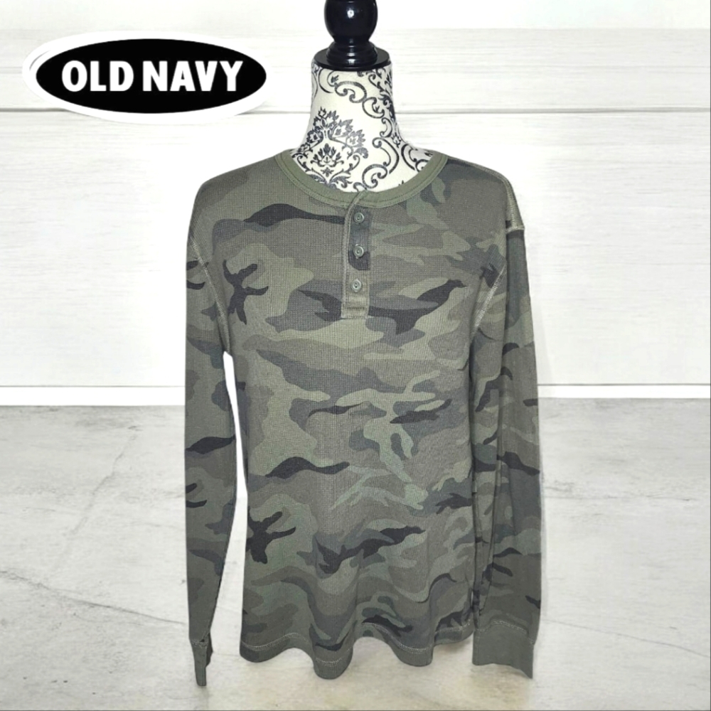 OLD NAVY Waffle Camouflage Shirt - Large